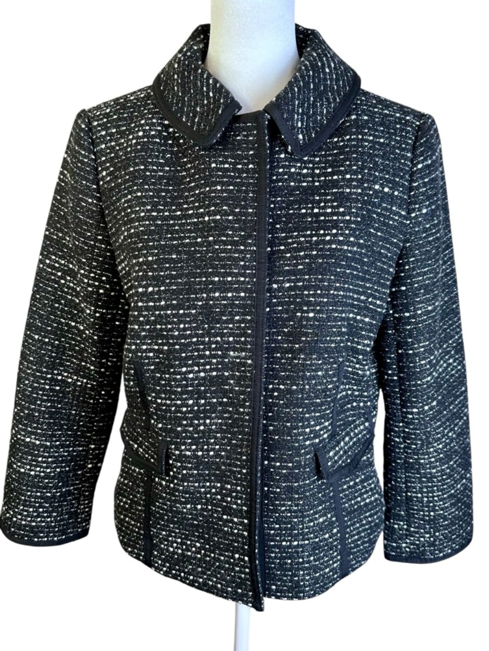 Talbots Black and White Tweed 3/4 Sleeve Blazer Size 4